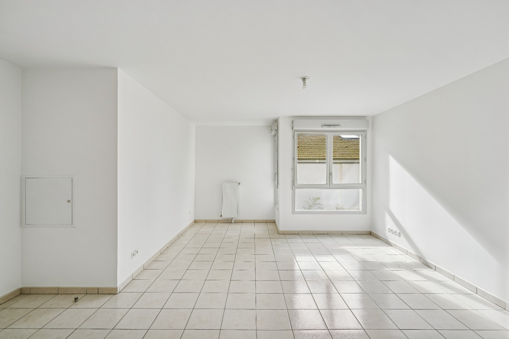 
                                                Vente
                                                 Lot C28 St Denis