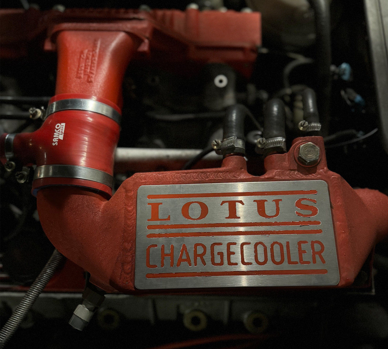 
                                                Voiture
                                                 Lotus Esprit S4 2.2 L turbo