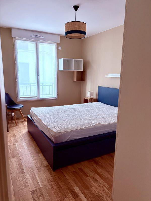 
                                                Location
                                                 Loue 2 P meublé équipé, 41 m2, Asnières