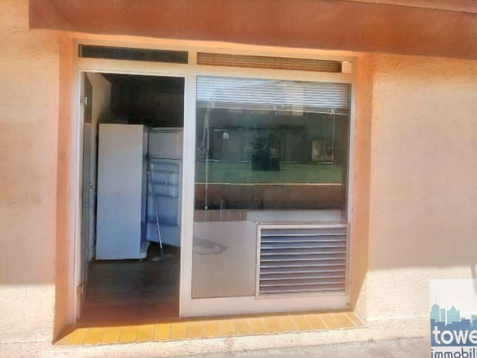 
                                                Location
                                                 Loue 40 m2 à Biot (proche Sophia-Antipolis)