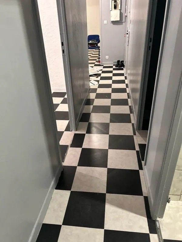 
                                                Location
                                                 Loue 5P 92m² refait à neuf Le mail