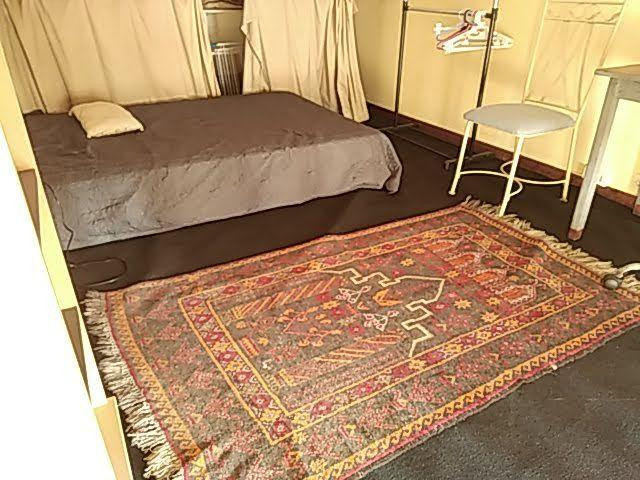 
                                                Location
                                                 Loue a l'année meublée