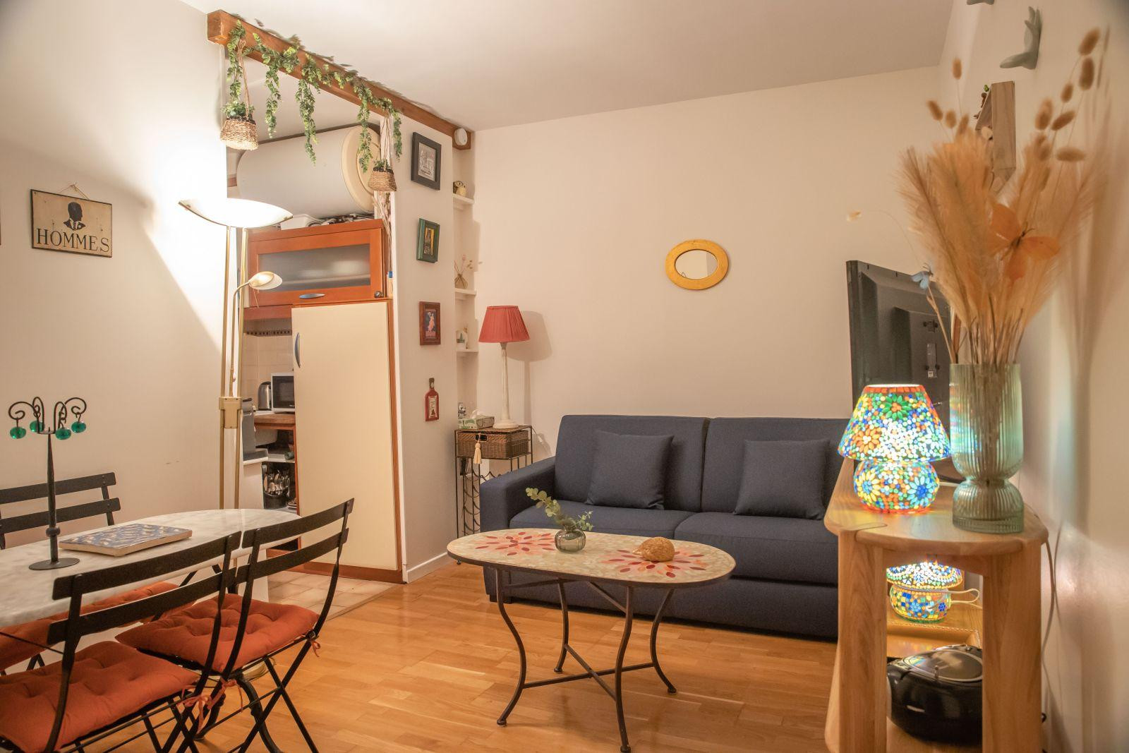
                                                Location
                                                 Loue appartement 37m² Paris 16 - Rue Jouvenet