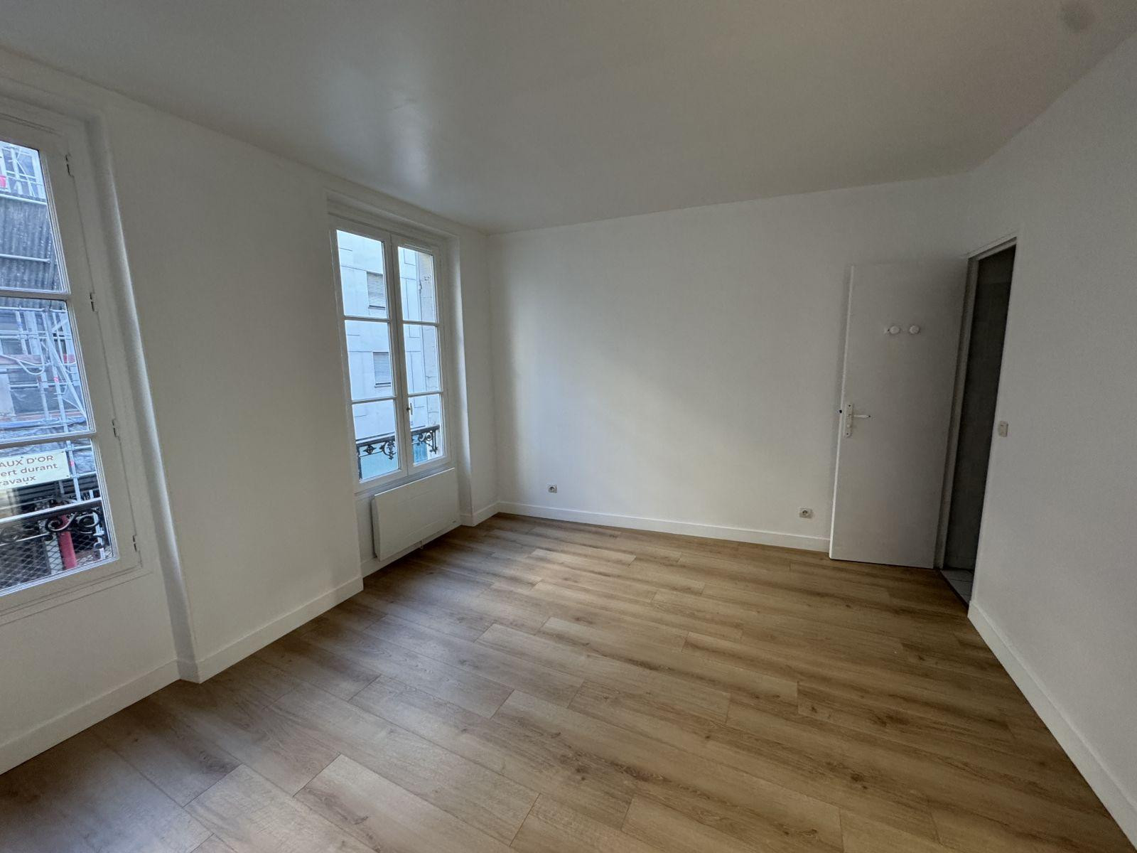 
                                                Location
                                                 Loue appartement calme & lumineux - 42m² - Pernety