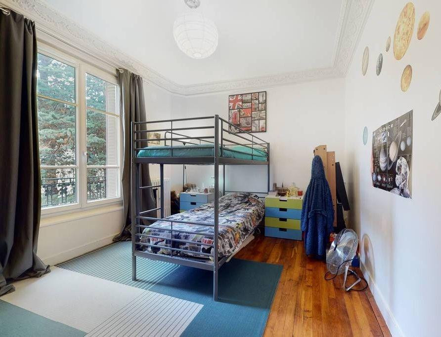 
                                                Location
                                                 Loue appartement familial "esprit loft"