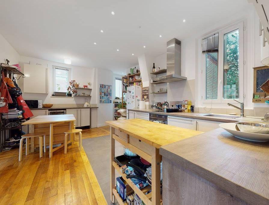 
                                                Location
                                                 Loue appartement familial "esprit loft"