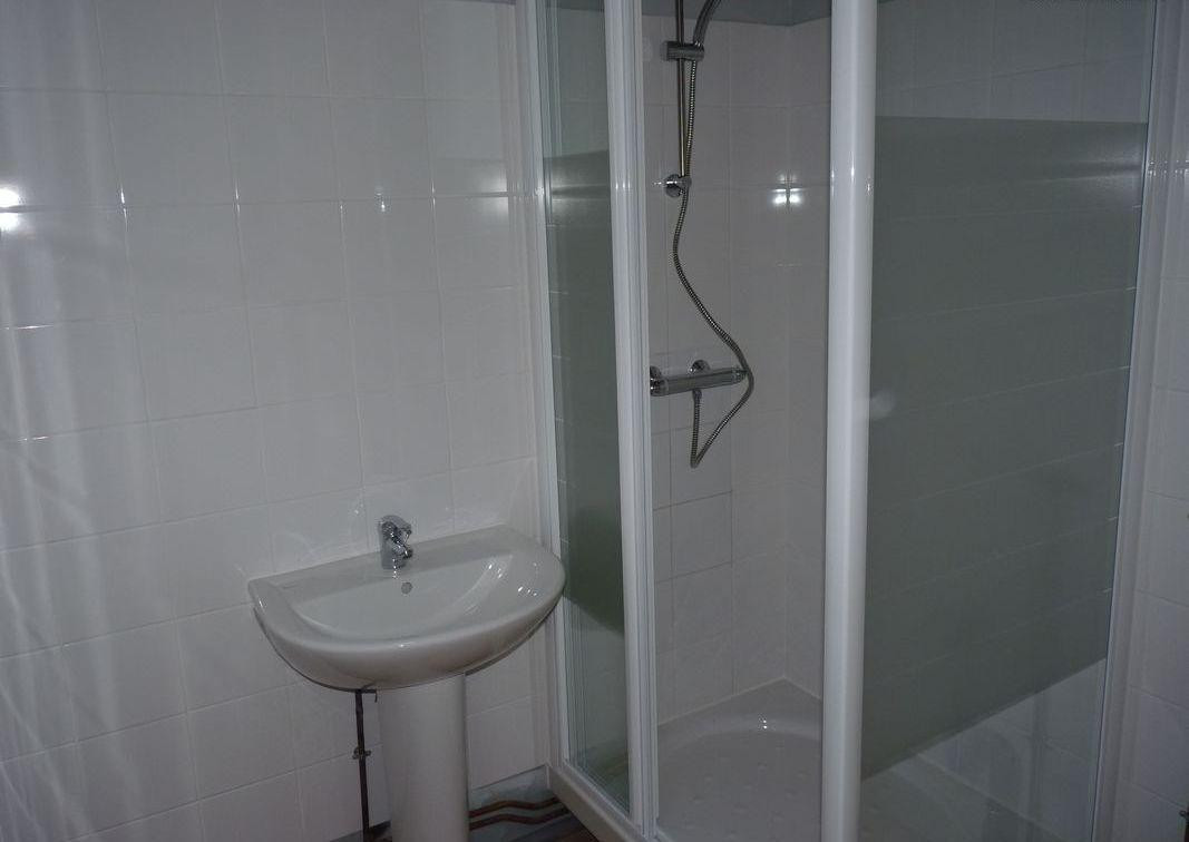 
                                                Location
                                                 Loue appartement La Hotoie