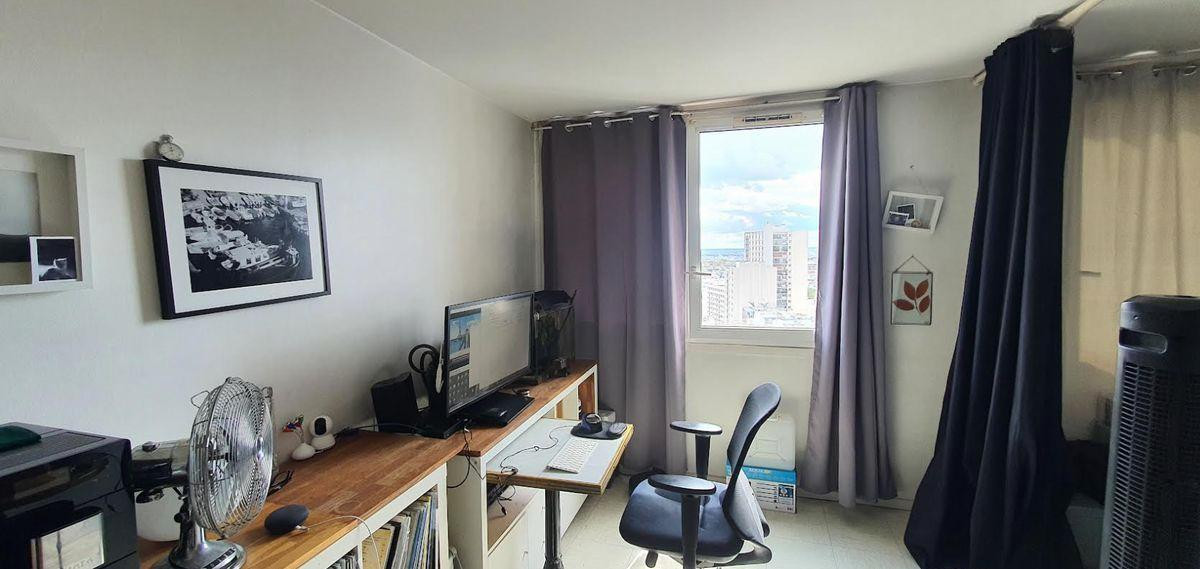 
                                                Location
                                                 Loue appartement meublé 29m2