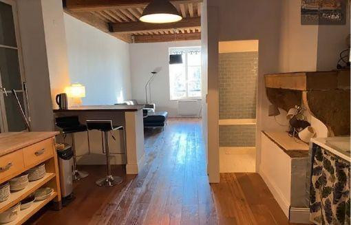 
                                                Location
                                                 Loue appartement meublé 58,5 m2