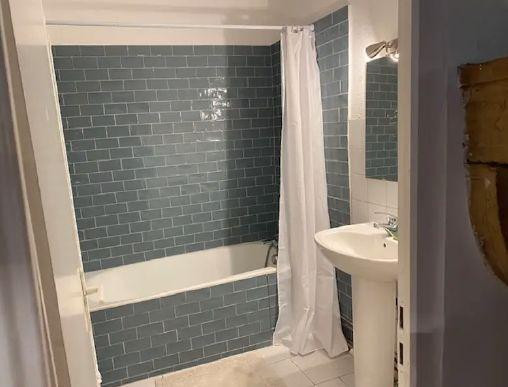 
                                                Location
                                                 Loue appartement meublé 58,5 m2