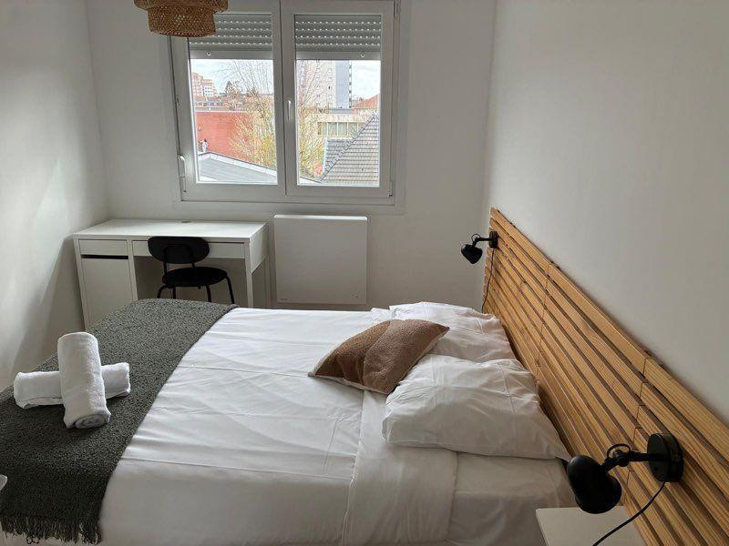 
                                                Location
                                                 Loue appartement T4 - Lille - colocation possible