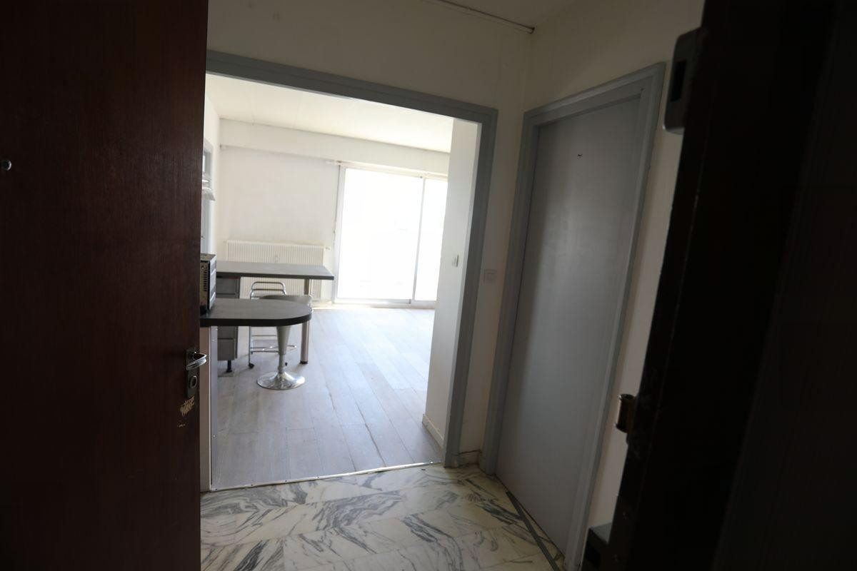 
                                                Location
                                                 Loue apt T2 Bordeaux /le Bouscat Barrière du Médoc