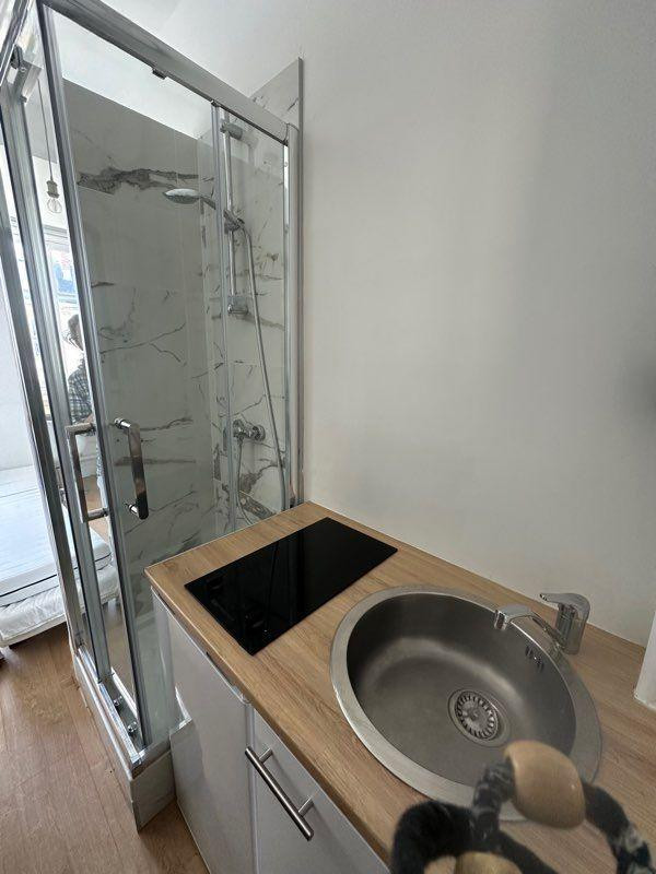 
                                                Location
                                                 Loue chambre 9m2