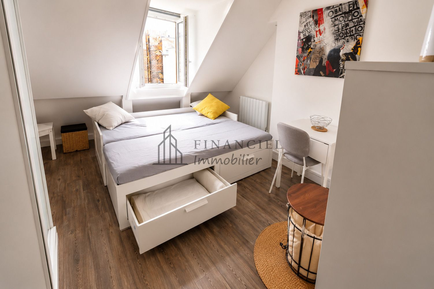 
                                                Location
                                                 LOUE CHARMANT STUDIO PONT CARDINET/VILLIERS