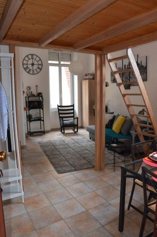 
                                                Location
                                                 Loue F1 meublé en centre ville