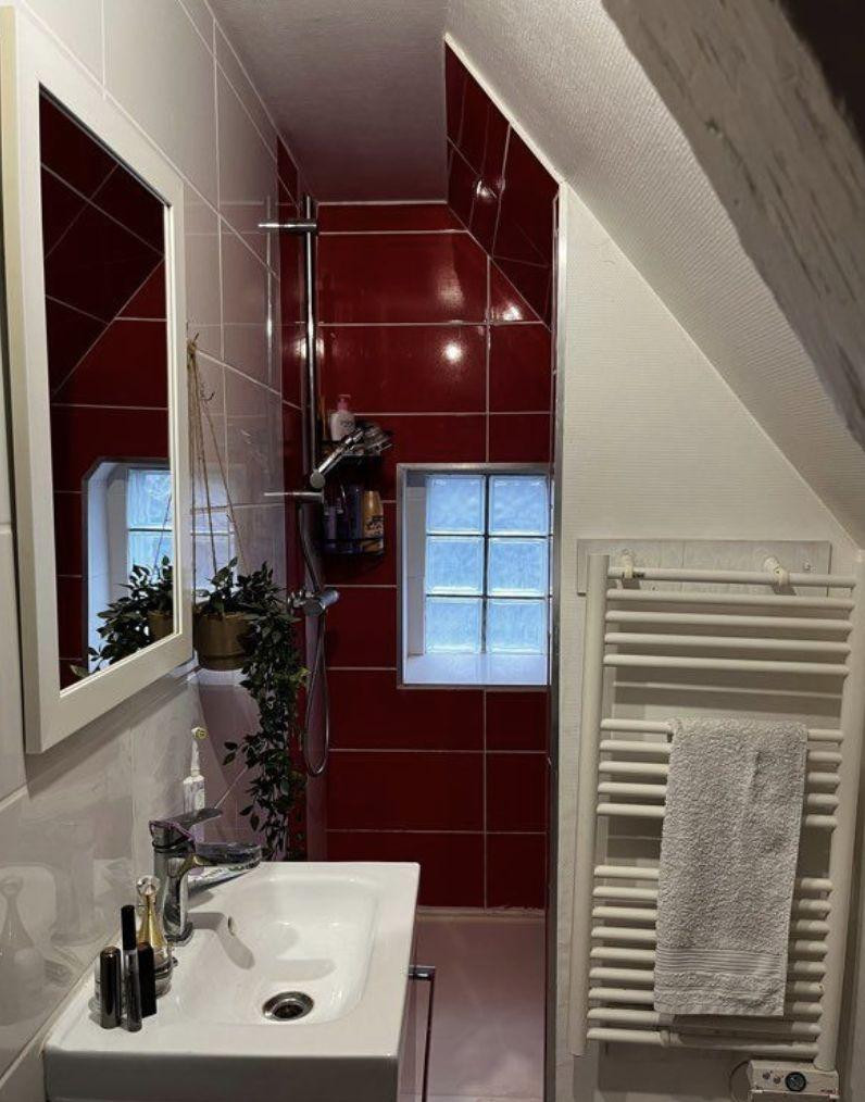 
                                                Location
                                                 Loue F2 Place Henri IV Rouen