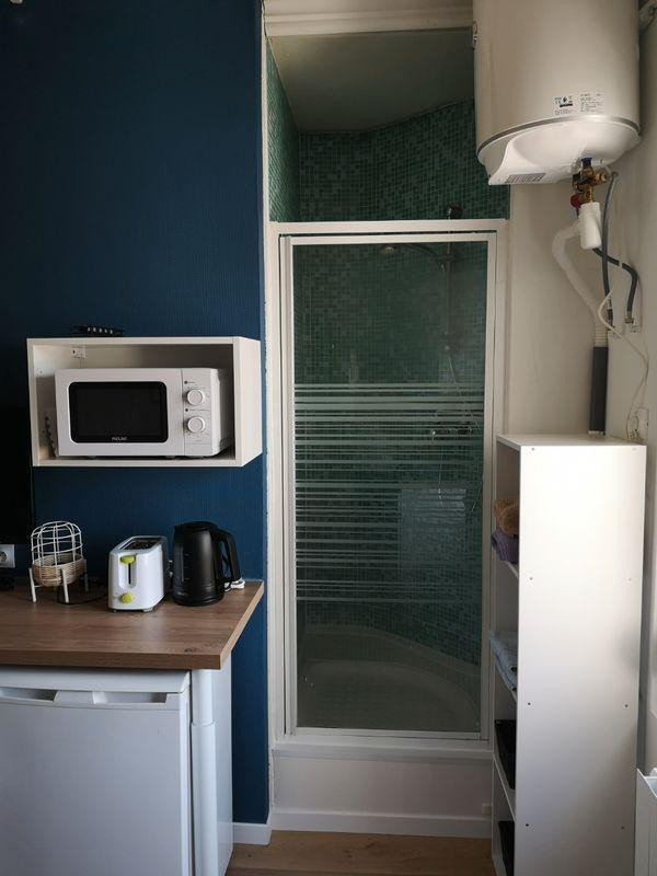 
                                                Location
                                                 Loue studio meublé cosy