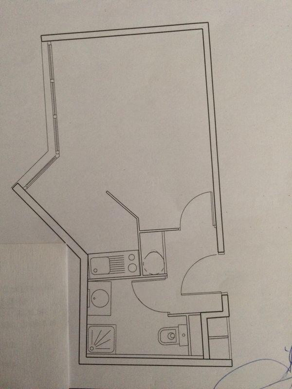 
                                                Location
                                                 Loue studio proche facs lettres et sciences