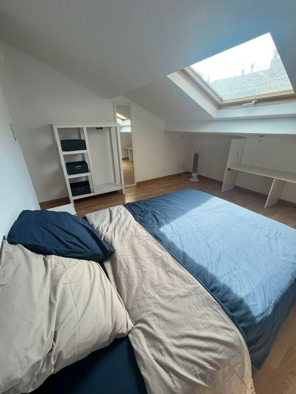 
                                                Location
                                                 Loue T2 meublé 37m² Chartreux