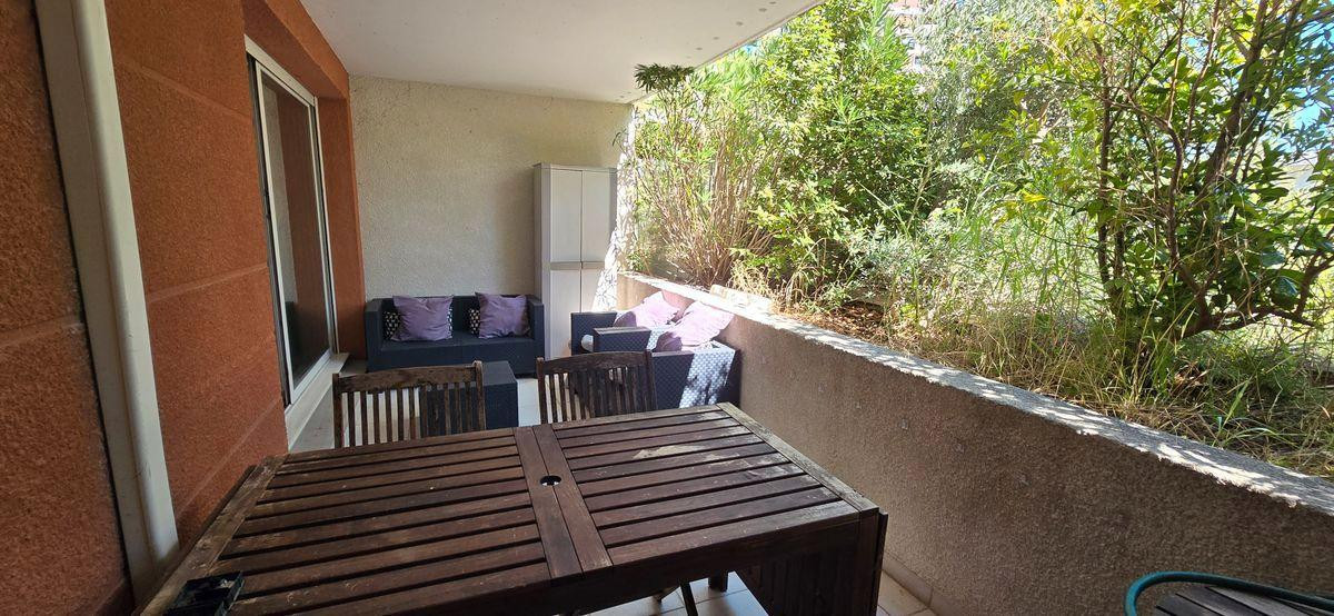 
                                                Location
                                                 Loue T2 meublé La Fourragère