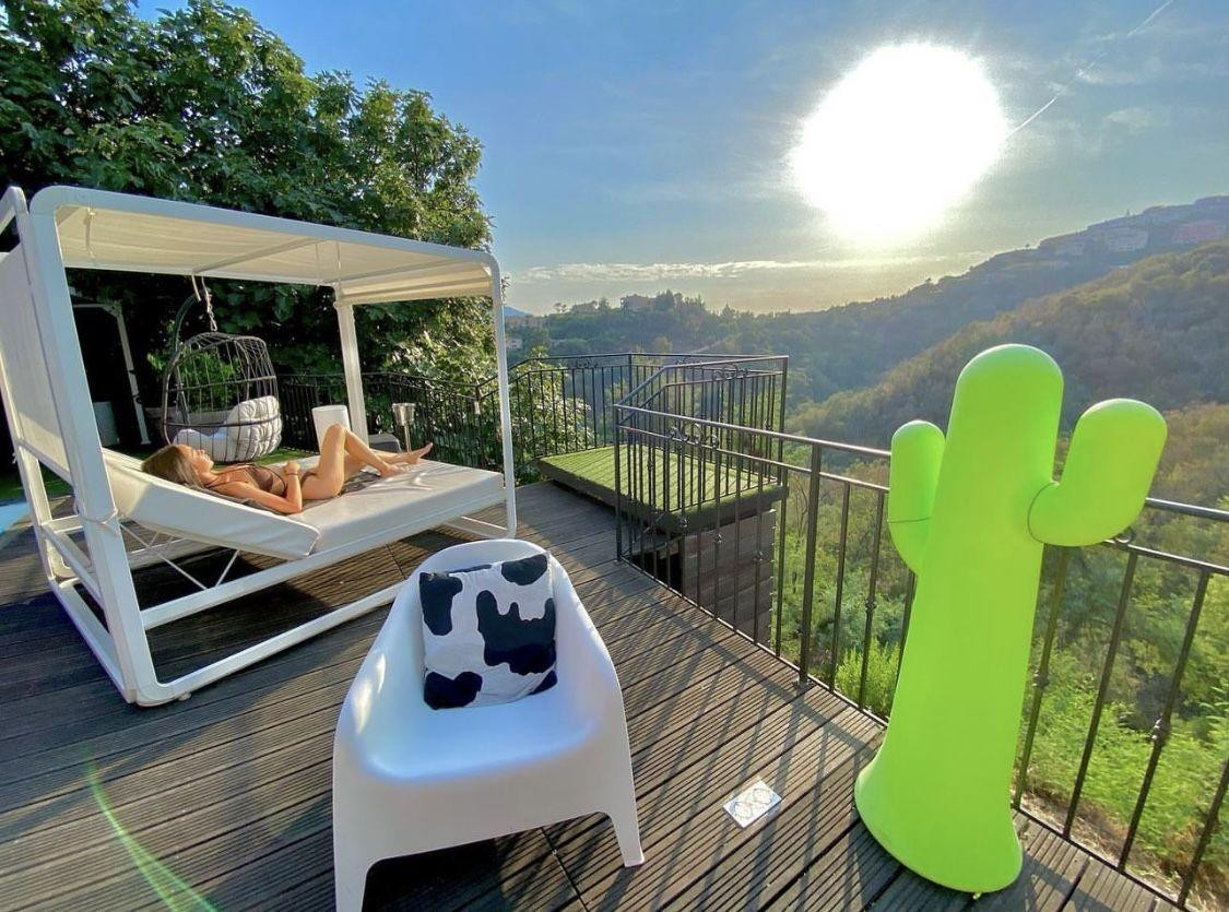 
                                                Location
                                                 Loue Villa Meublée pour famille à Mandelieu