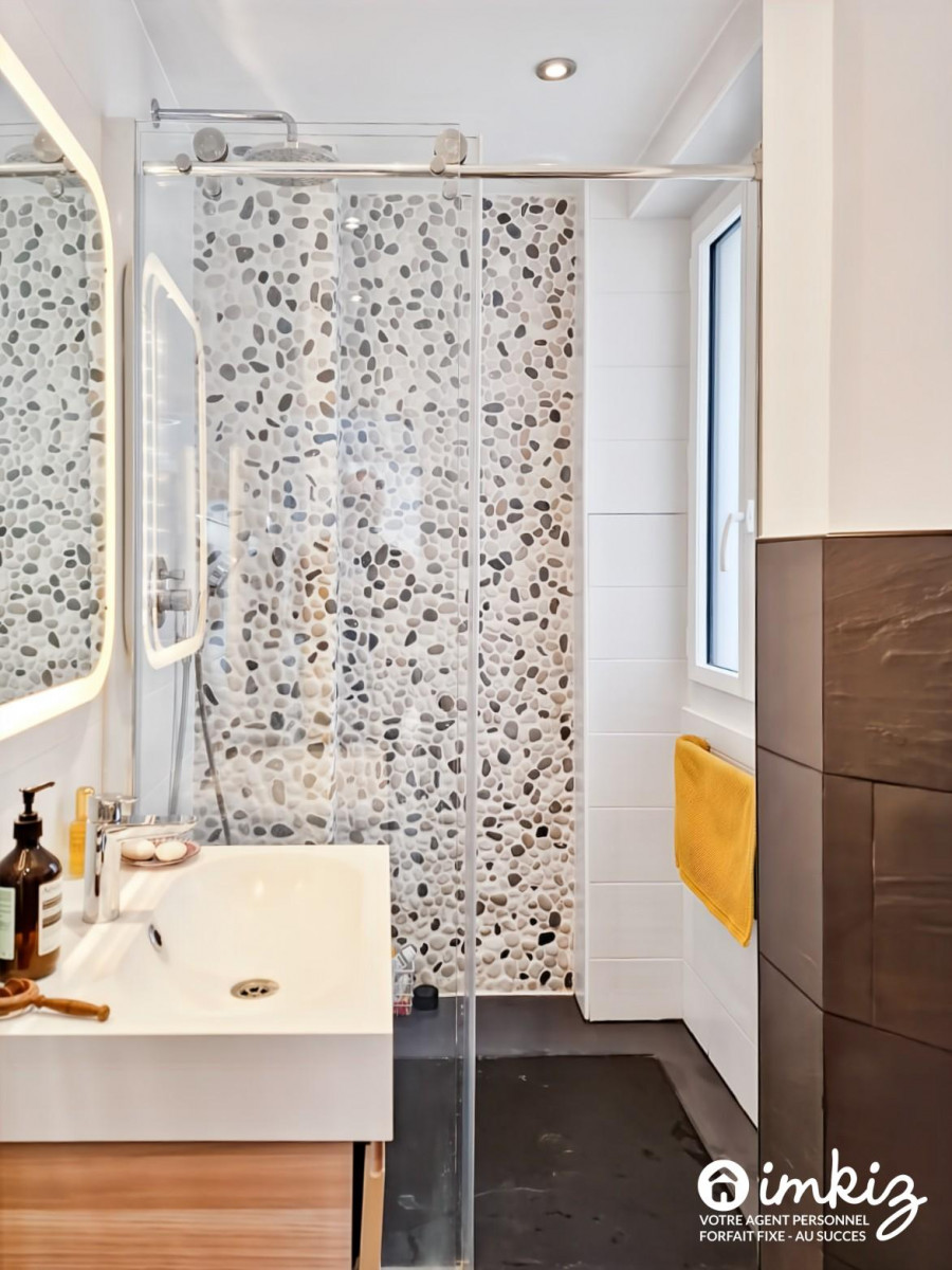 
                                                Vente
                                                 Lumineux appartement 3 pièces 51 m² sans vis à vis