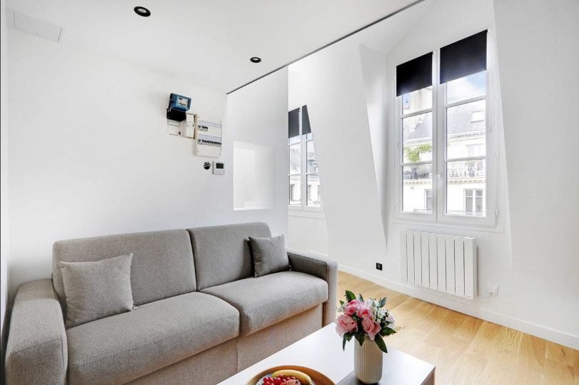 
                                                Location
                                                 Lumineux appartement meuble / Marais