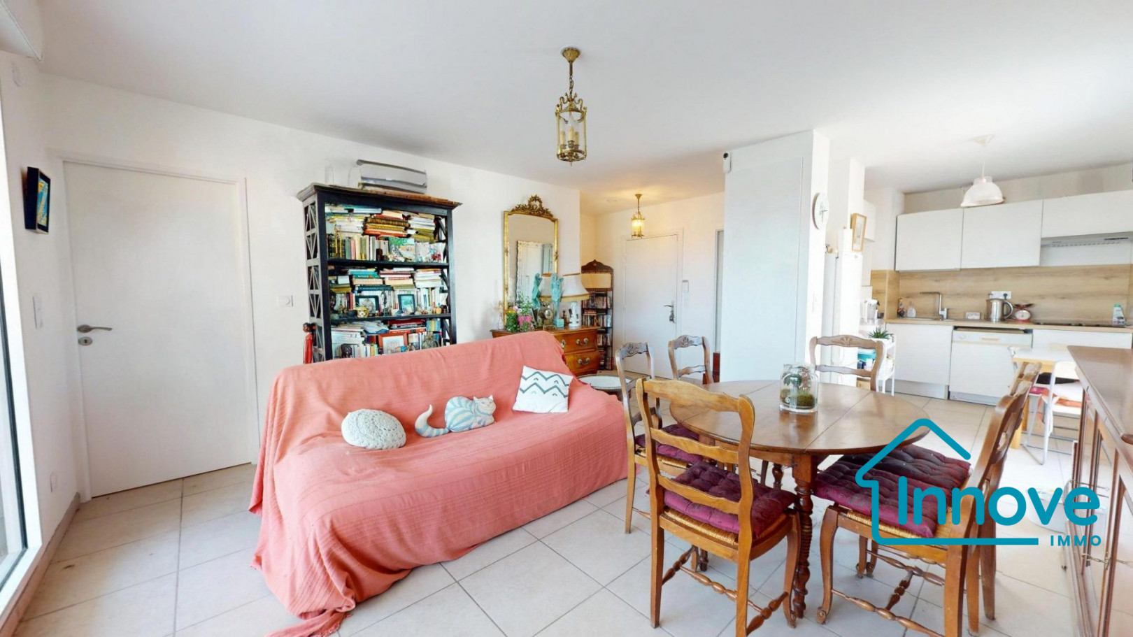 
                                                Vente
                                                 Lumineux appartement T3 avec terrasse de 64m²