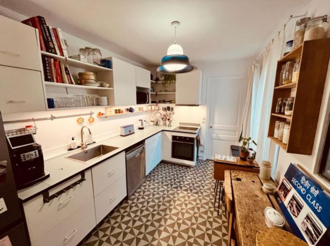 
                                                Location
                                                 Lumineux Duplex d'artiste avec Terrasse - 10 min centre Paris – Idéal Famille / Mission Pro – Saint-Ouen, Paris (loyer tout inclus)