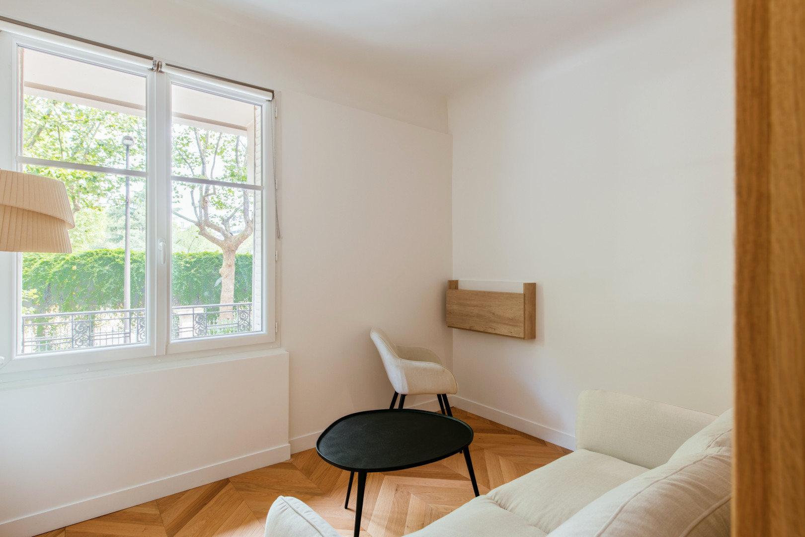 
                                                Location
                                                 Lumineux studio meublé situé dans le centre-ville de Boulogne-Billancourt