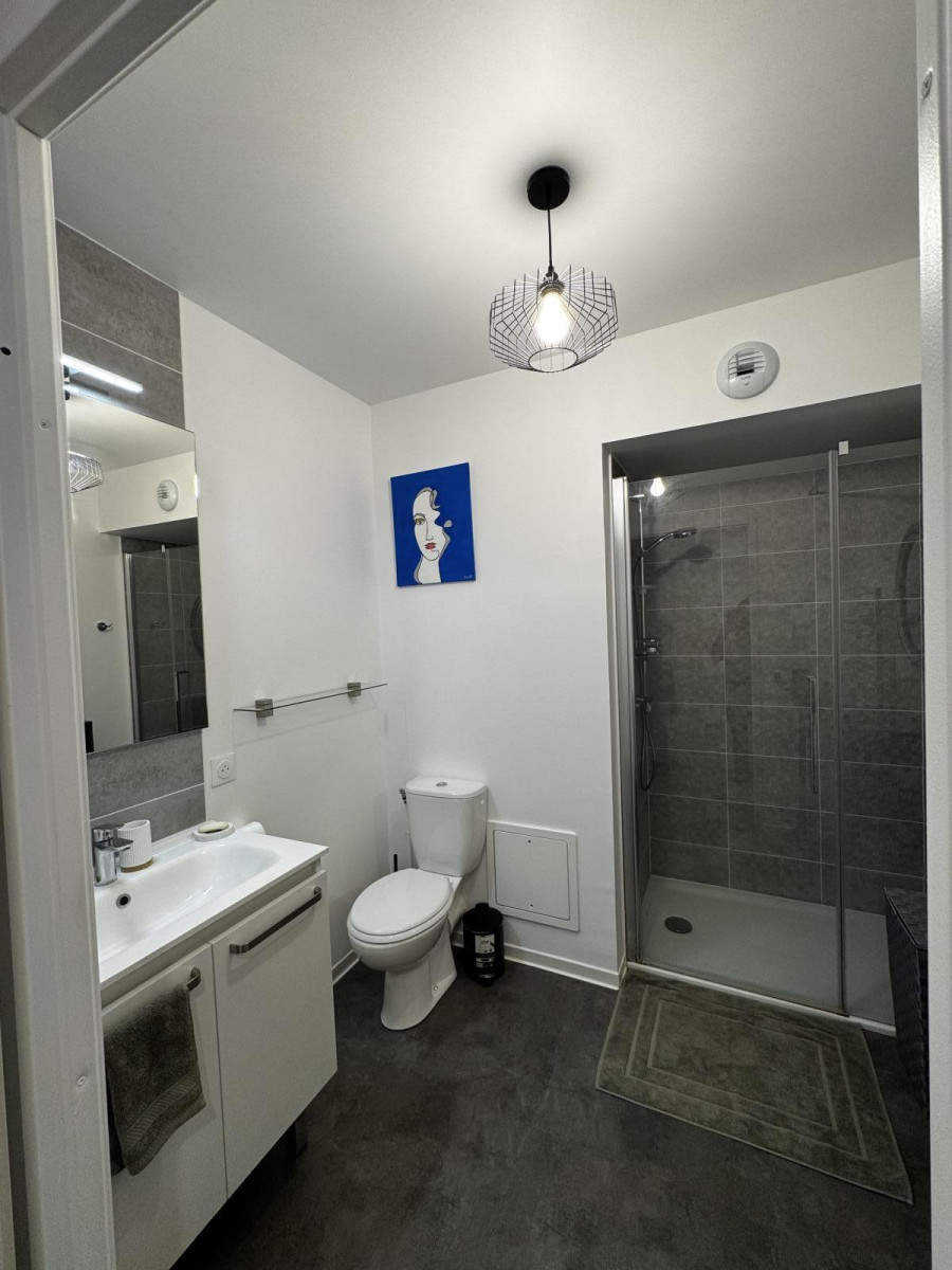 
                                                Location
                                                 Luxueux appartement meublé 27m² Honfleur