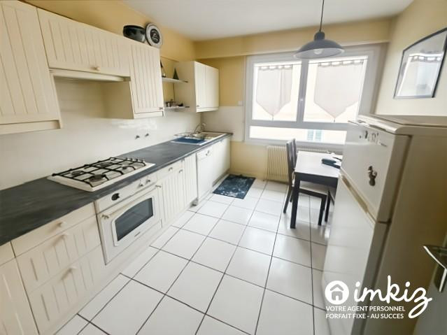 
                                                Vente
                                                 LYON 4ᵉ – CROIX-ROUSSE – T3 DE 77 M² AVEC PARKING