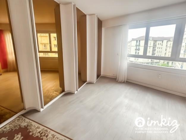 
                                                Vente
                                                 LYON 4ᵉ – CROIX-ROUSSE – T3 DE 77 M² AVEC PARKING
