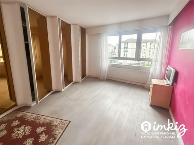 
                                                Vente
                                                 LYON 4ᵉ – CROIX-ROUSSE – T3 DE 77 M² AVEC PARKING