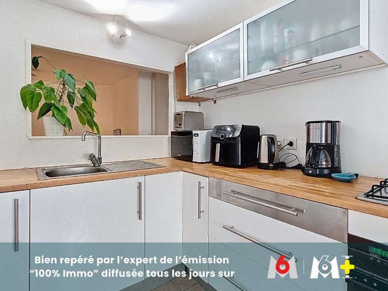 
                                                Vente
                                                 Lyon 6 - T3 - 79m2 Calme et Ensoleillé - Cave
