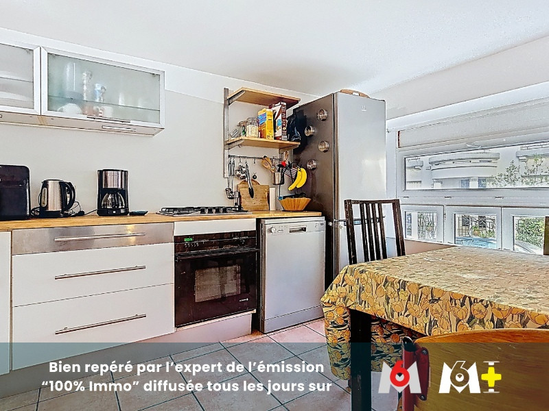 
                                                Vente
                                                 Lyon 6 - T3 - 79m2 Calme et Ensoleillé - Cave