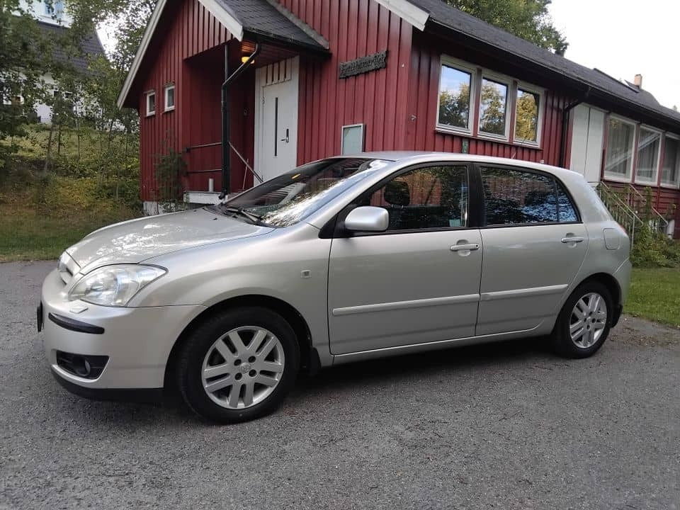 
                                                Voiture
                                                 Ma belle peugeot Corolla