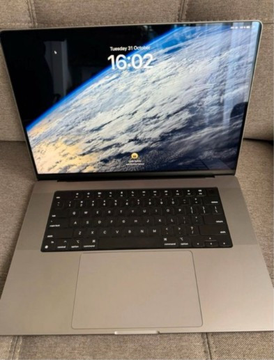 
                                                Informatique
                                                 MacBook Pro 16" M1 Max - 64GB RAM, 1TB SSD -