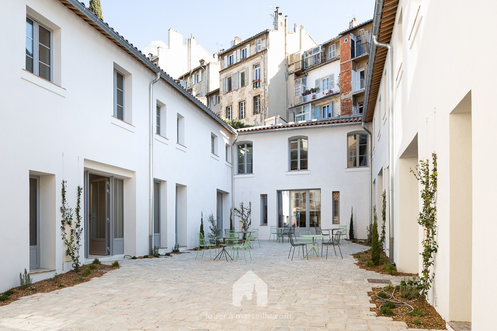 
                                                Location
                                                 Madeleine 7