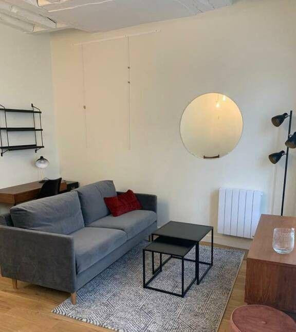 
                                                Location
                                                 Magnifique 2 pièces meublé 38 m² à Paris 11