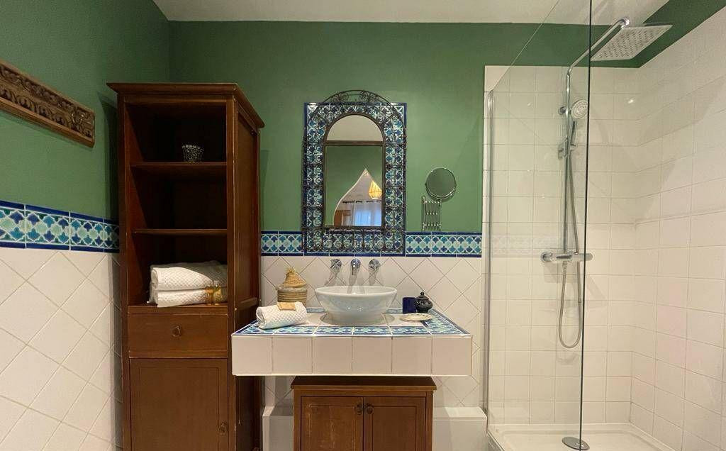 
                                                Location
                                                 Magnifique 2 pièces meublé 55m2 à Clichy