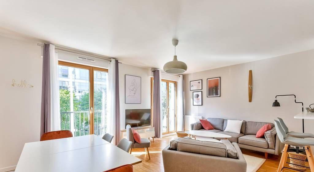
                                                Location
                                                 Magnifique 2 pièces meublé 56 m² à Boulogne