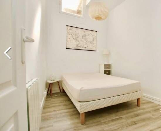 
                                                Location
                                                 Magnifique 2 pièces terrasse meublé 32m² Evêché