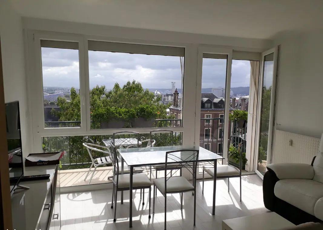
                                                Location
                                                 Magnifique 3P équipé et refait 52m2 Rouen Droite
