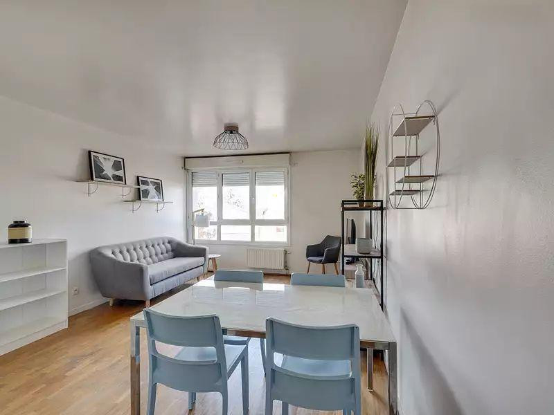 
                                                Location
                                                 Magnifique appartement 47m2 pièces