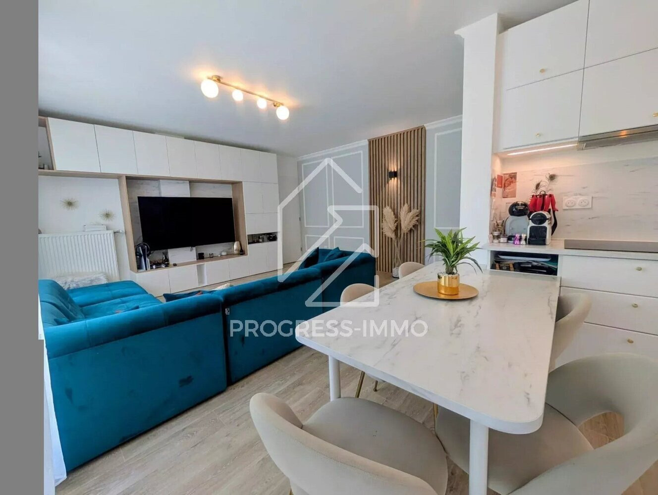 
                                                Vente
                                                 Magnifique appartement avec jardin Neuilly sur Marne