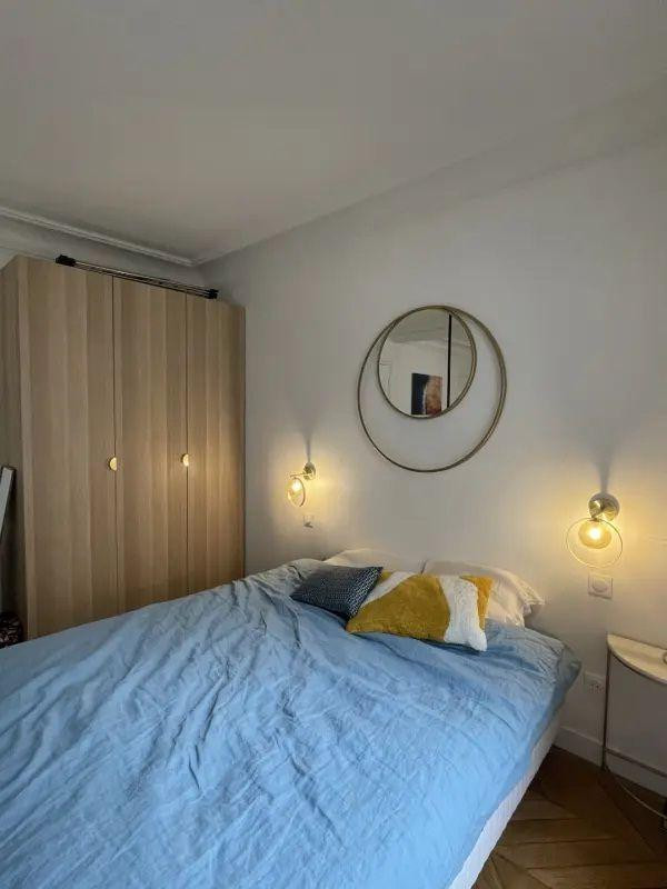 
                                                Location
                                                 Magnifique appartement, charme ancien, lumineux