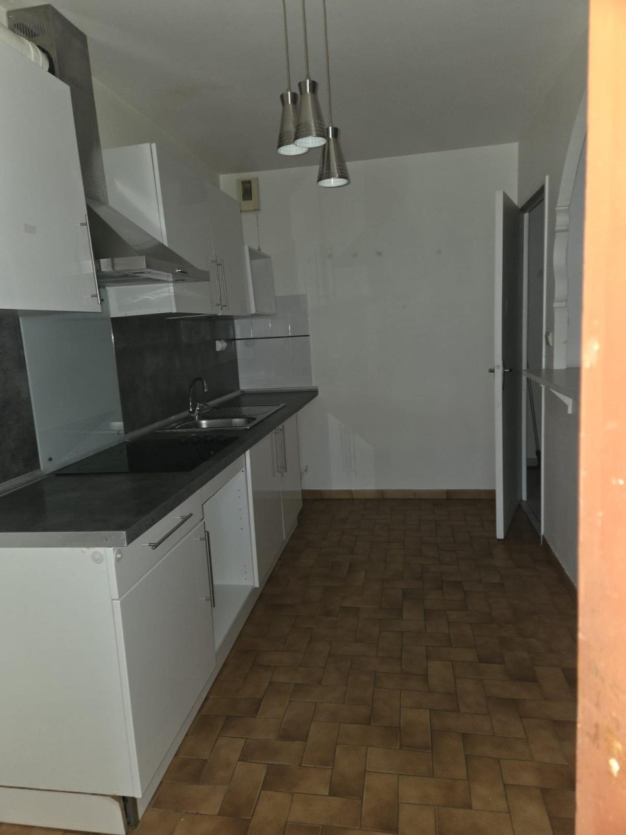 
                                                Location
                                                 Magnifique  appartement  dans un petit paradis
