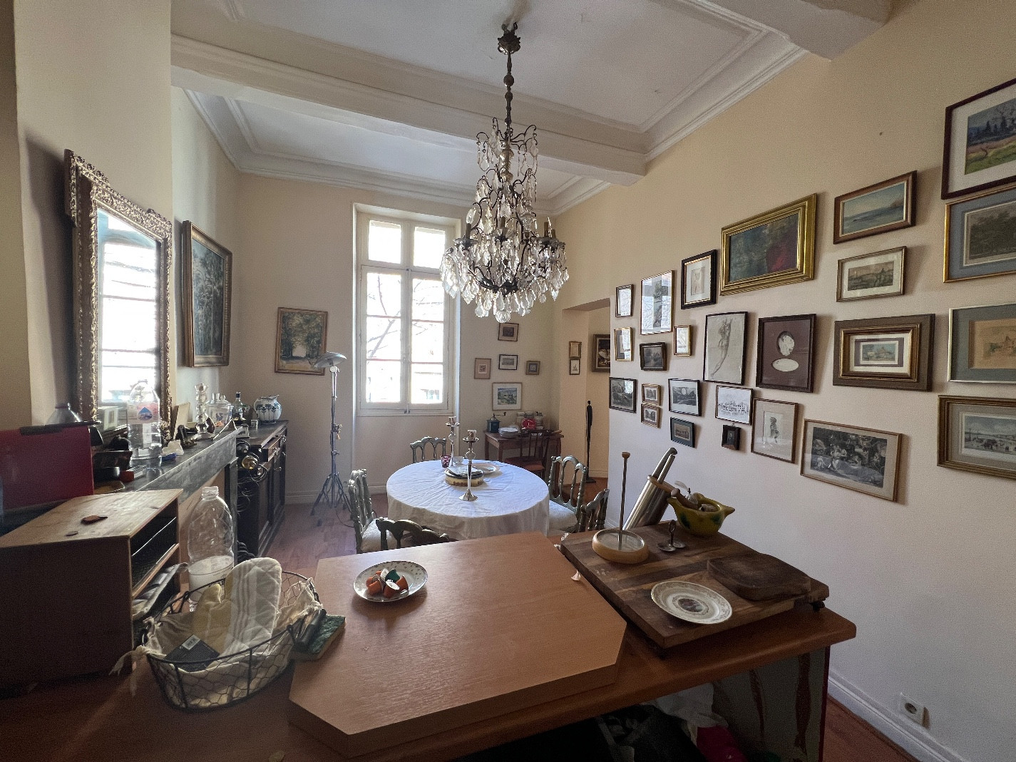 
                                                Vente
                                                 Magnifique appartement de 120 mètres carrés