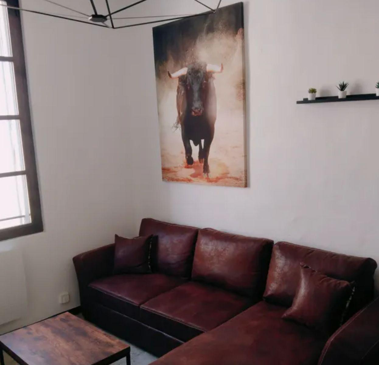 
                                                Location
                                                 Magnifique appartement F2 proche du centre